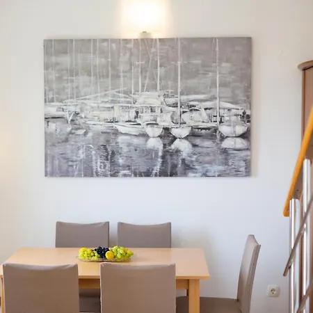 Apartament Adria Danka