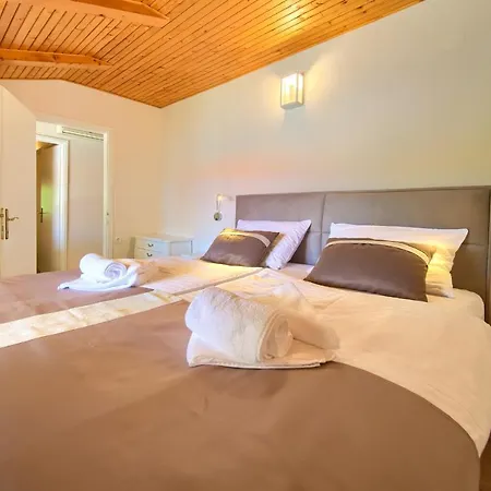 Adria Danka Apartament Krk Town