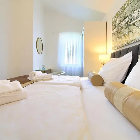 Adria Danka Apartment