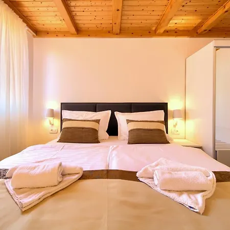 Adria Danka Apartament Krk Town
