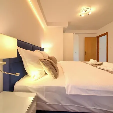 Adria Danka Appartement *