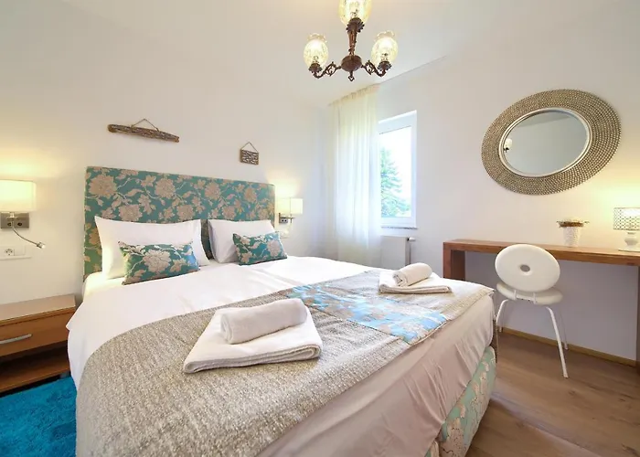 Adria Danka Apartament *