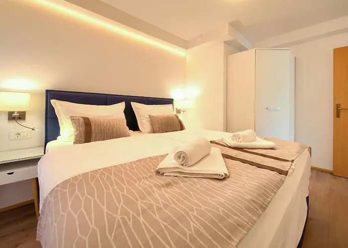 Adria Danka Apartament *